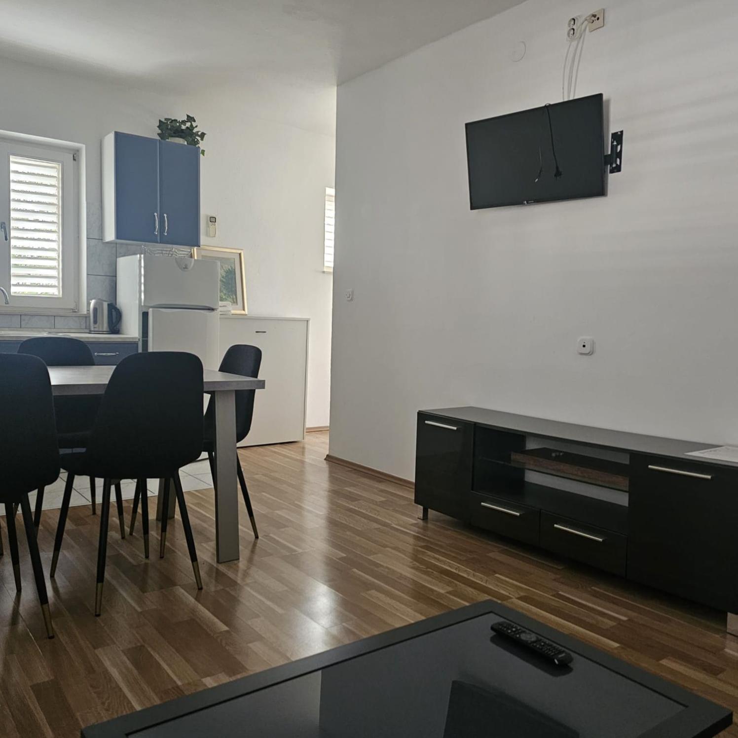Beach Apartments Mika Локва-Рогозниця Екстер'єр фото